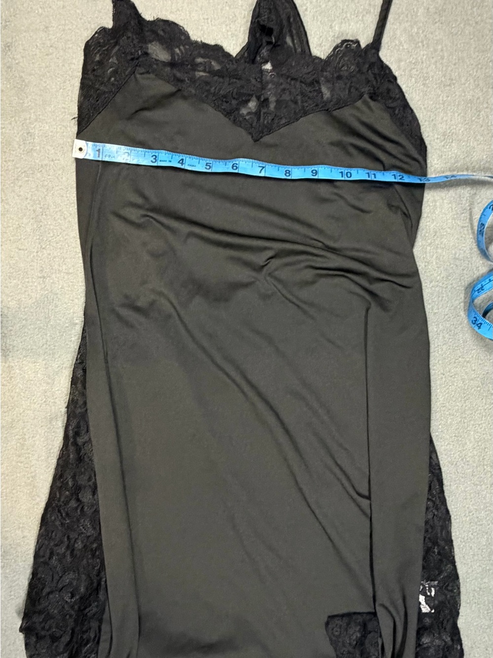 Source Unknown Black Lace-Trim Slip Chemise